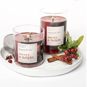 Signature Soy Lidded Merry & Bright Scented Candle 15 oz